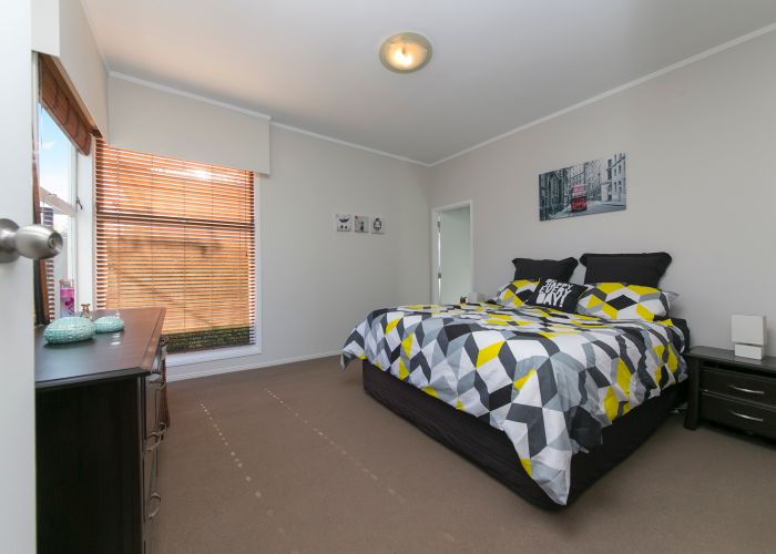  at 7 Curzon Street, Onehunga, Auckland