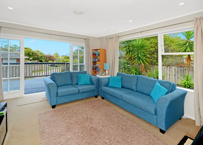  at 1/1A Hatherlow Street, Glenfield, Auckland