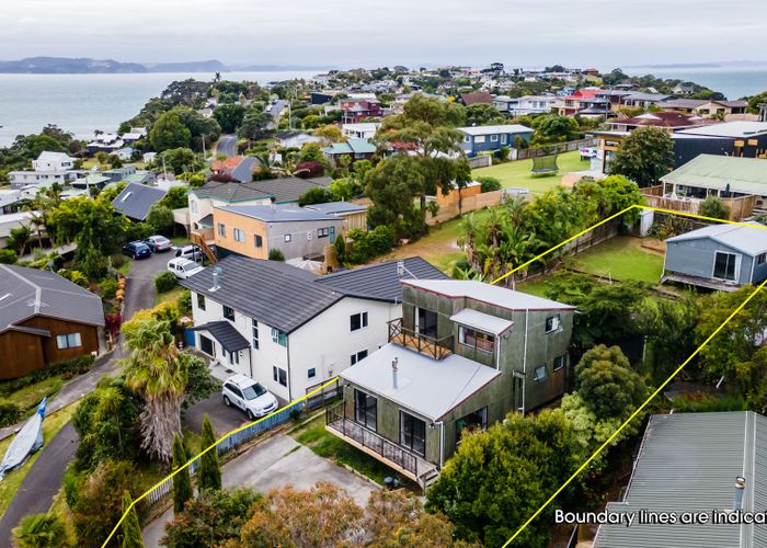  at 121 Stanmore Bay Road, Stanmore Bay, Whangaparaoa