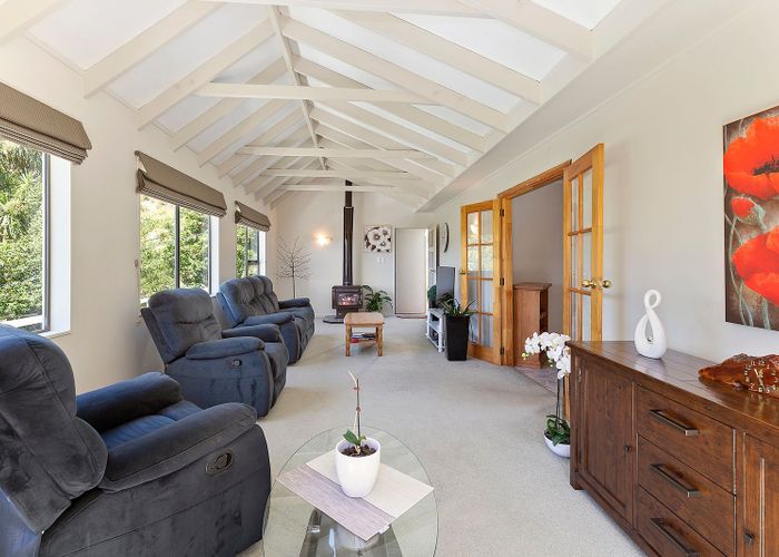  at 1/102 Sutherland Road, Melrose, Wellington