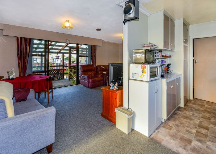  at 32 Bermuda Drive, Hornby, Christchurch
