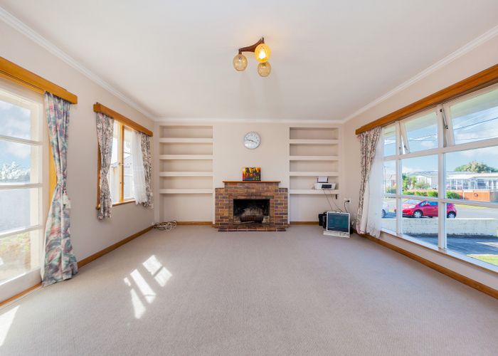  at 6 Kokiri Street, Te Atatu South, Auckland