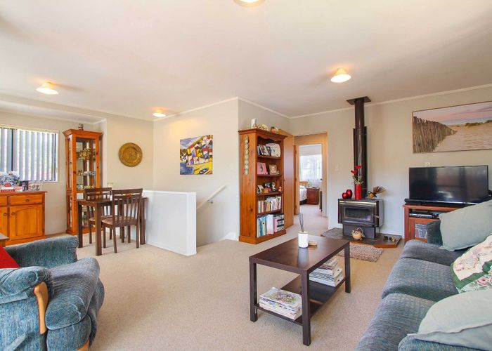  at 27 Zealandia Road, Manly, Whangaparaoa