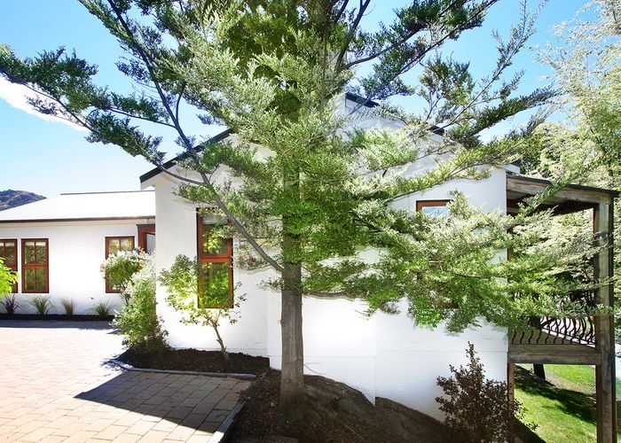  at 2 Kent Street, Queenstown, Queenstown