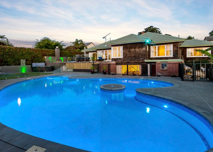  at 130 Mellons Bay Road, Mellons Bay, Auckland