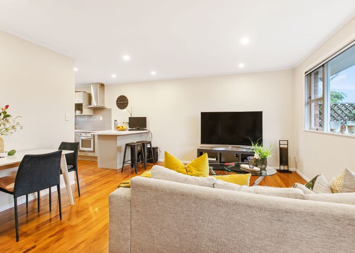  at 2/59 Cardiff Road, Pakuranga, Auckland