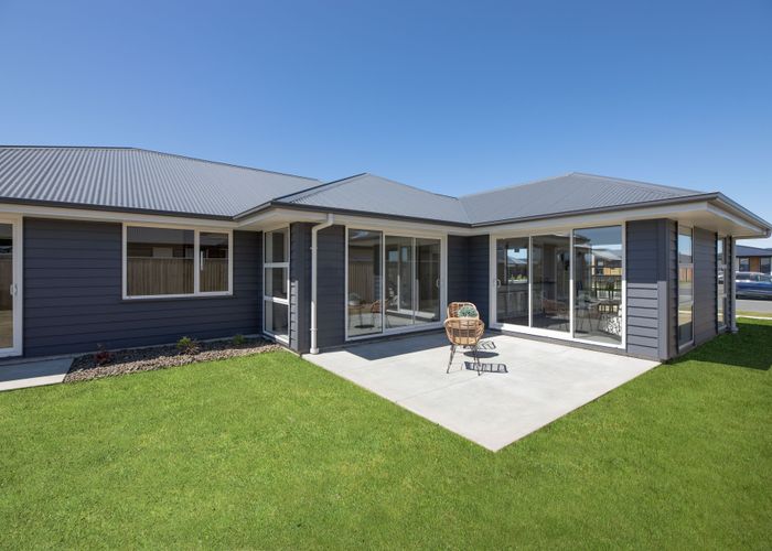  at 5 Whitehorn Drive, Lincoln, Lincoln