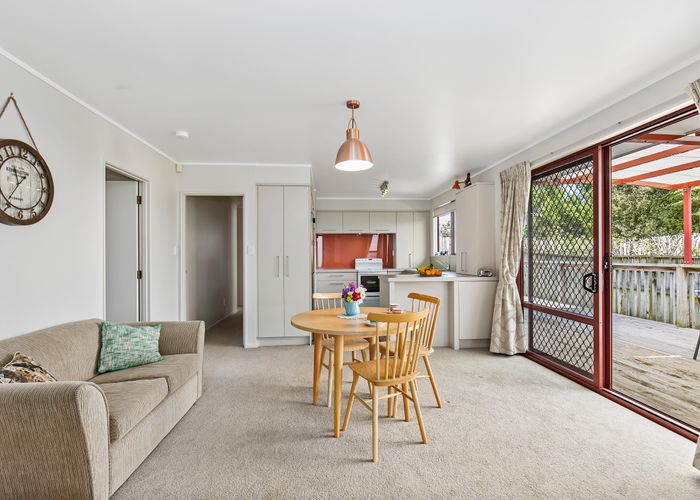  at 15A Cliff Road, Papakura, Papakura