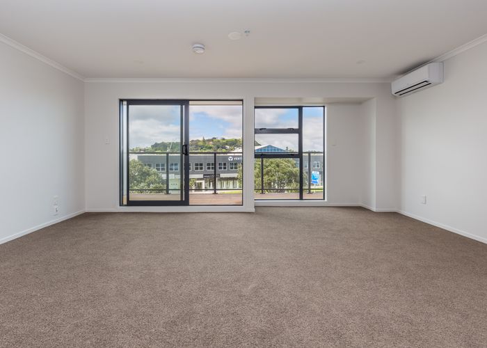  at 1E/4045 Great North Road, Glen Eden, Auckland