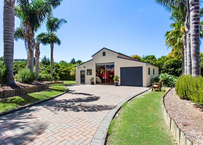  at 52 Polo Prince Drive, Manurewa