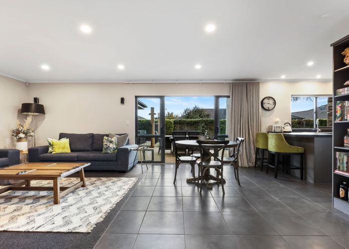  at 123 St James Drive, Huntington, Hamilton