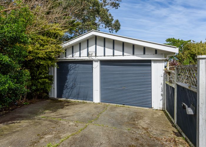 Free property data for 42 Sea Vista Drive, Pukerua Bay, Porirua homes