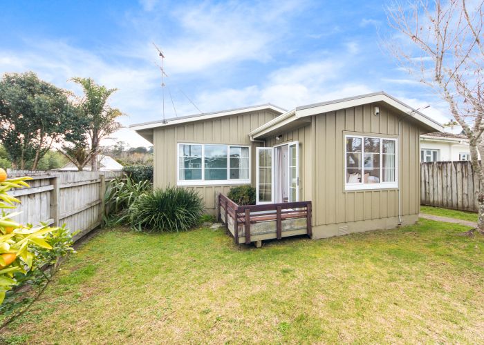  at 715 Swanson Road, Swanson, Auckland