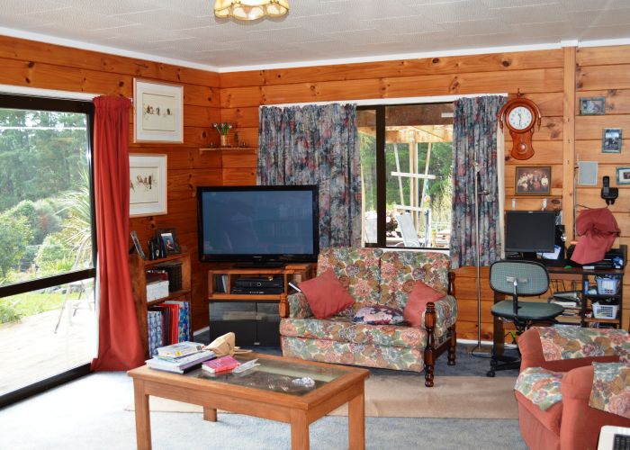  at 95 Marshall Road, Kaiwaka
