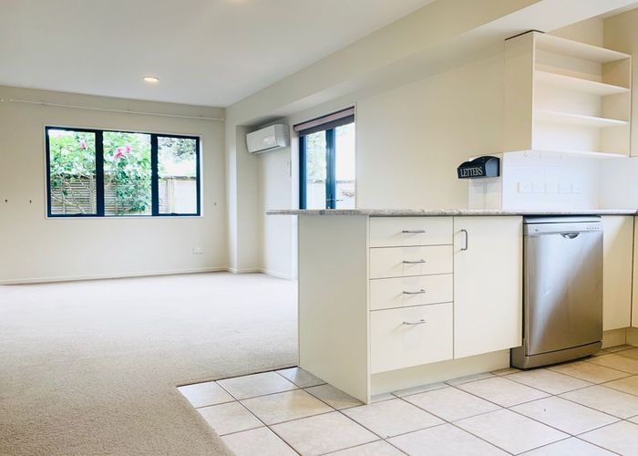  at 1/15 John Jennings Drive, Oteha, Auckland