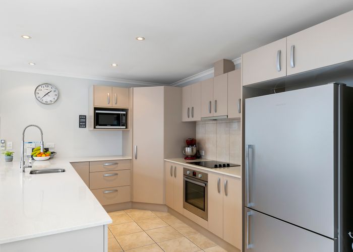  at 18 Ashleigh Way, Waikanae Beach, Waikanae