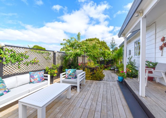  at 1/23 Chorley Avenue, Massey, Auckland