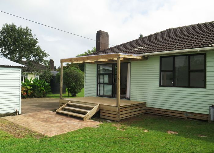  at 11 Store Road, Whatawhata