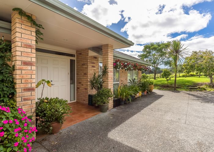  at 248 Paremoremo Road, Lucas Heights, Auckland