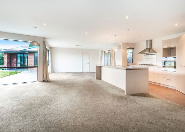  at 12 Kingsbridge Drive, Burwood, Christchurch