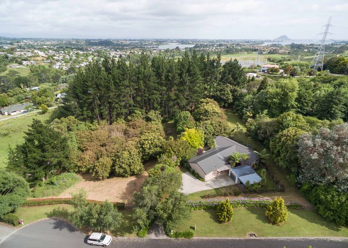  at 96 Panorama Drive, Welcome Bay, Tauranga