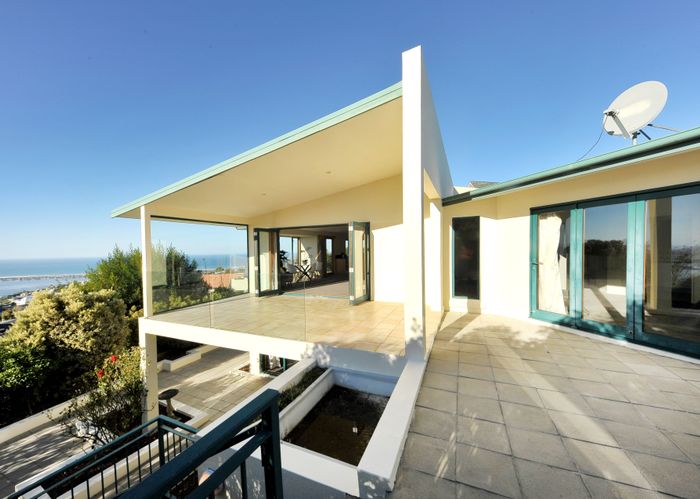 at 23 Belleview Terrace, Mount Pleasant, Christchurch