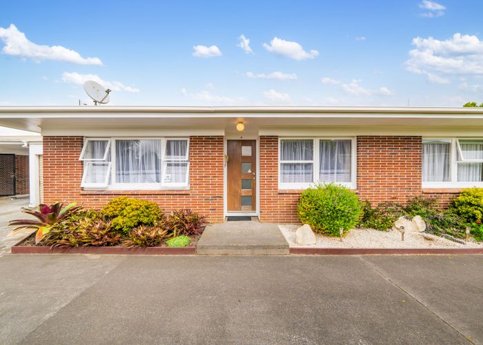 at 4/24 Mcdonald Road, Papatoetoe, Auckland