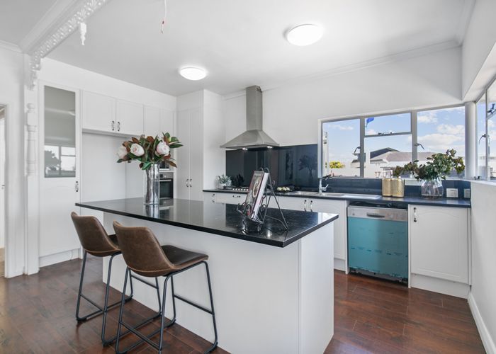 at 73C East Coast Road, Castor Bay, Auckland