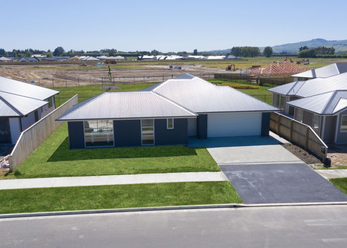  at 5 Whitehorn Drive, Lincoln, Lincoln