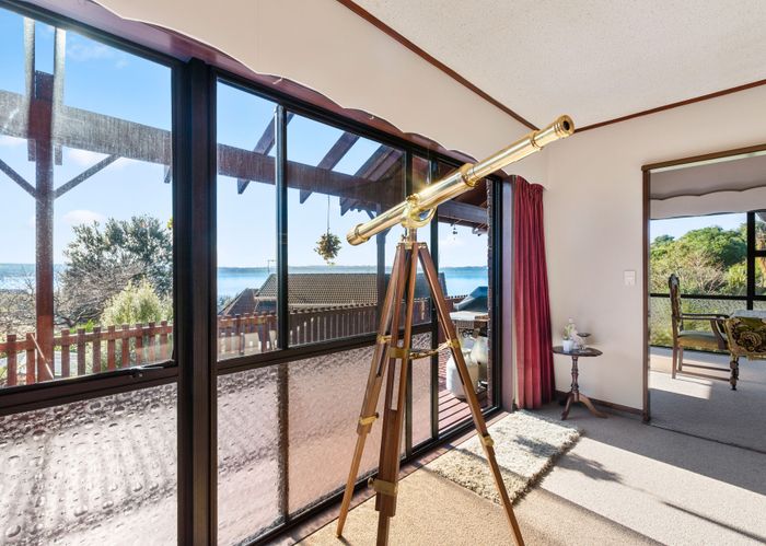  at 5 Aries Place, Kawaha Point, Rotorua