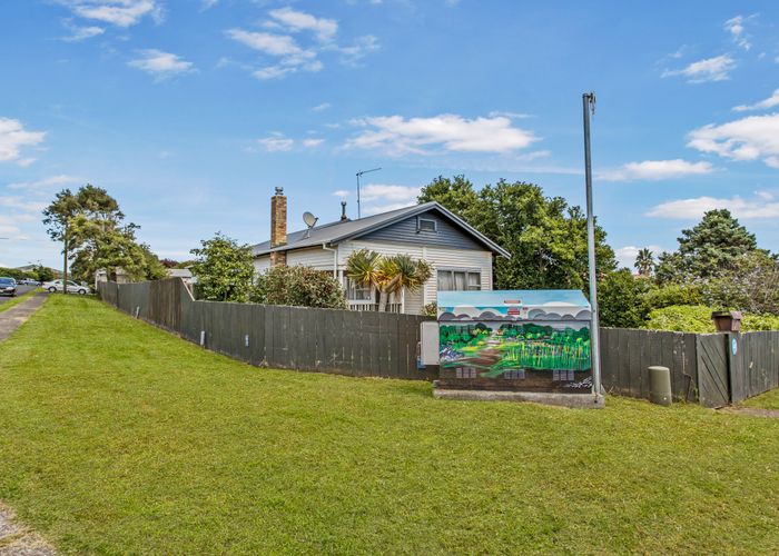  at 14 Dominion Road, Tuakau, Tuakau
