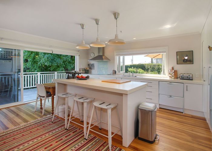  at 6 Tindalls Bay Road, Tindalls Beach, Whangaparaoa