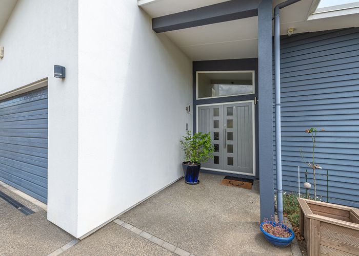  at 13 Lithgow Drive, Otamatea, Whanganui