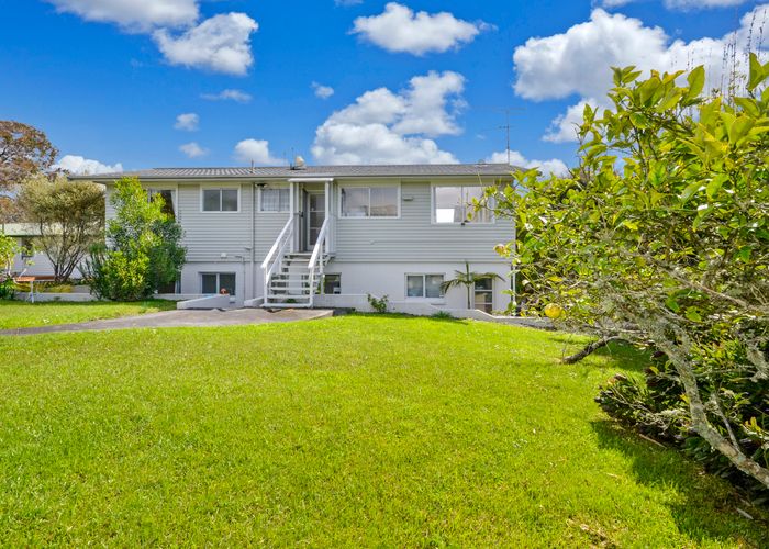  at 25 Acacia Road, Torbay, Auckland