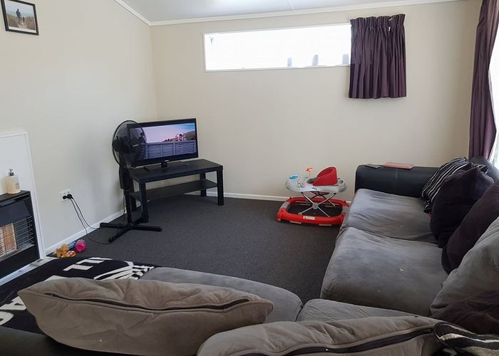  at 27 Morgan Crescent, Levin, Levin