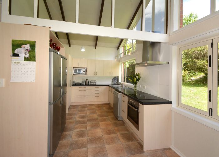  at 2 Fern Road, Maia, Dunedin