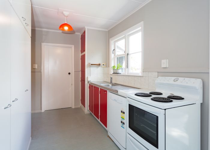  at 3 Eden Place, Bryndwr, Christchurch