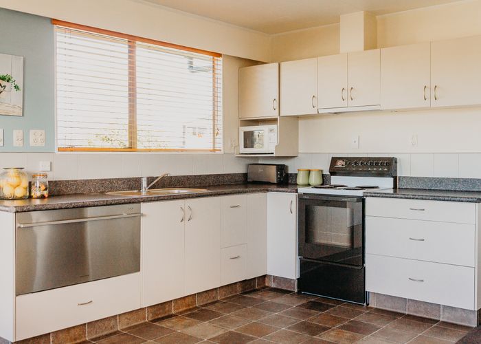 at 6 Ngahue Crescent, Carters Beach, Westport