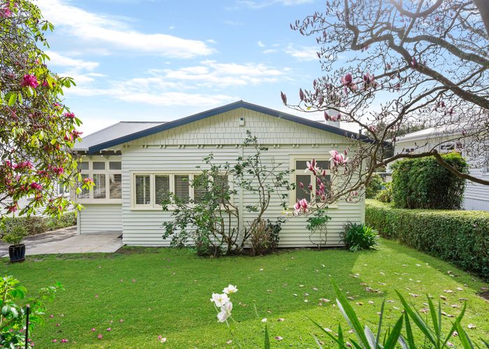 at 20 Weston Avenue, Mount Albert, Auckland