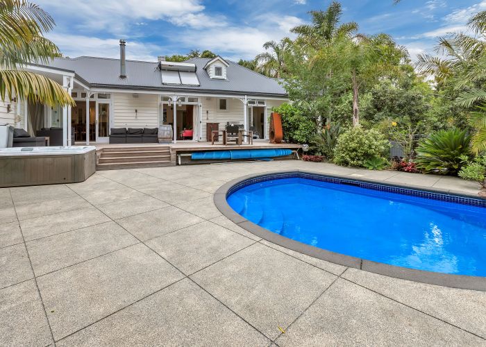  at 400 Cemetery Road, Whangarei