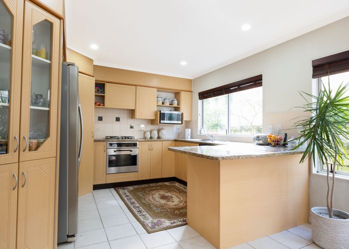  at 12 Navan Place, Dannemora, Auckland