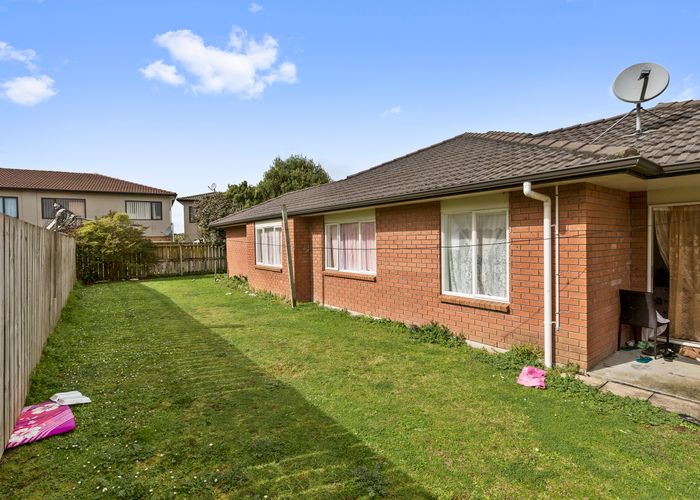  at 22 Waldos Way, Mangere, Auckland