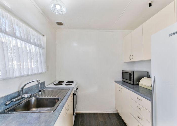  at 38 Parklands Drive, Karori, Wellington