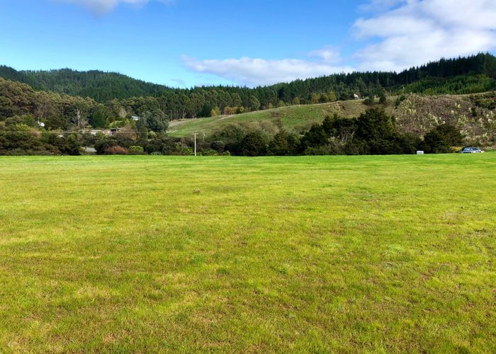 at 48 MICK DILLON RD, Makarau, Warkworth