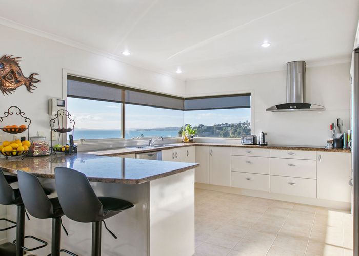  at 23 Quedley Court, Eastern Beach, Auckland