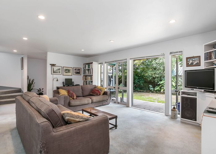  at 1/70 Prospect Terrace, Mount Eden, Auckland