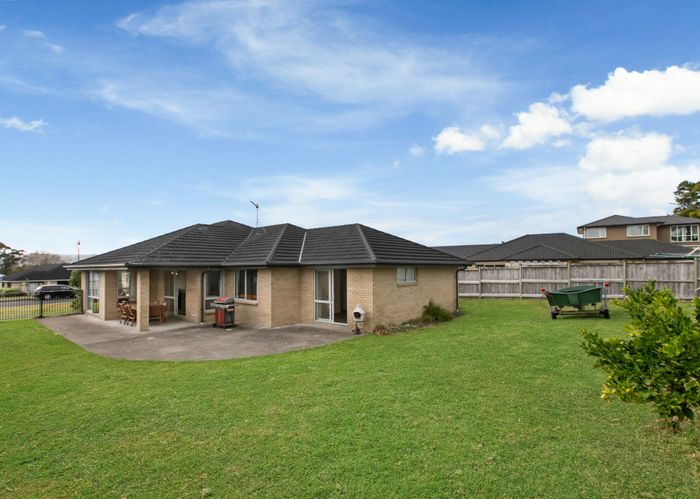  at 9 Cooladerry Place, Rosehill, Papakura