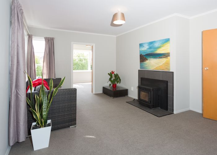  at 3 Eden Place, Bryndwr, Christchurch
