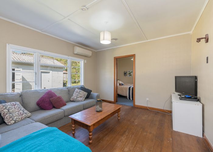  at 2 Wolfe Street, Washington Valley, Nelson