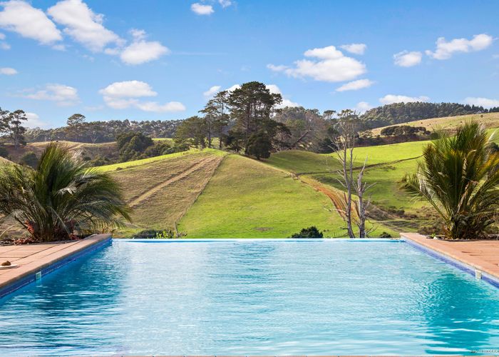  at 87 Ruebe Road, Buckland